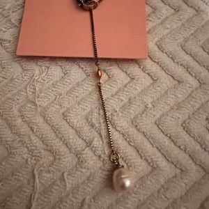 Lariat necklace